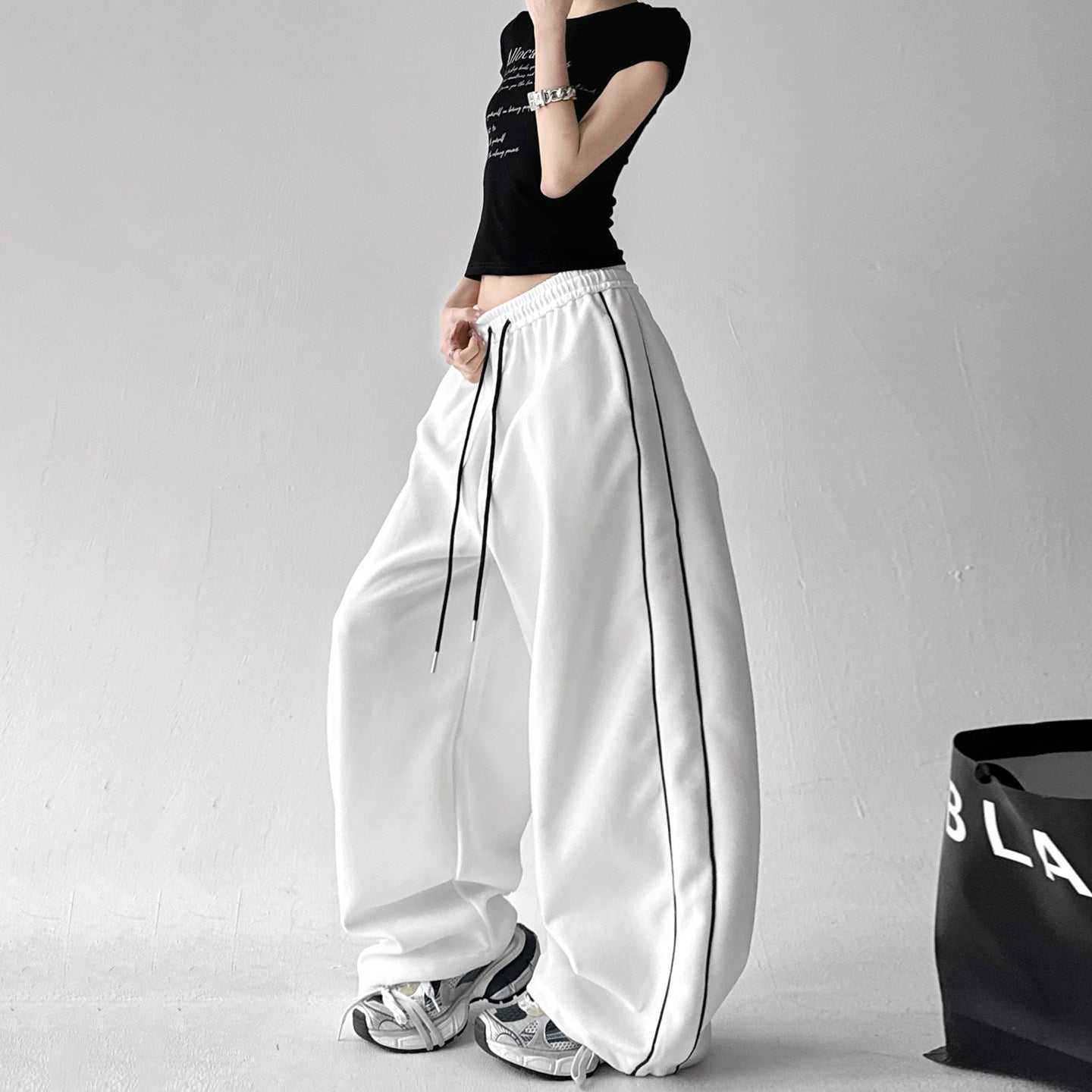Baggy Wide-Leg Streetwear Track Pants