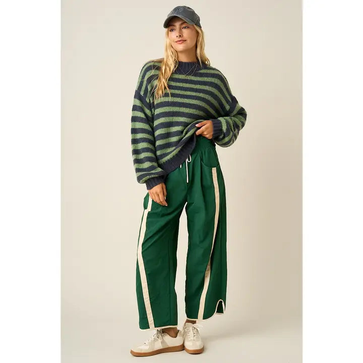 Sporty Striped Nylon Pull On Barrel Leg Pants W_pockets