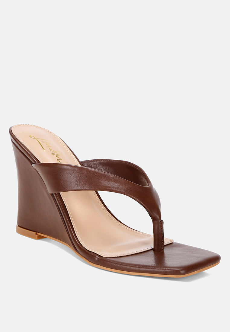 Amilta Square Toe Thong Heels