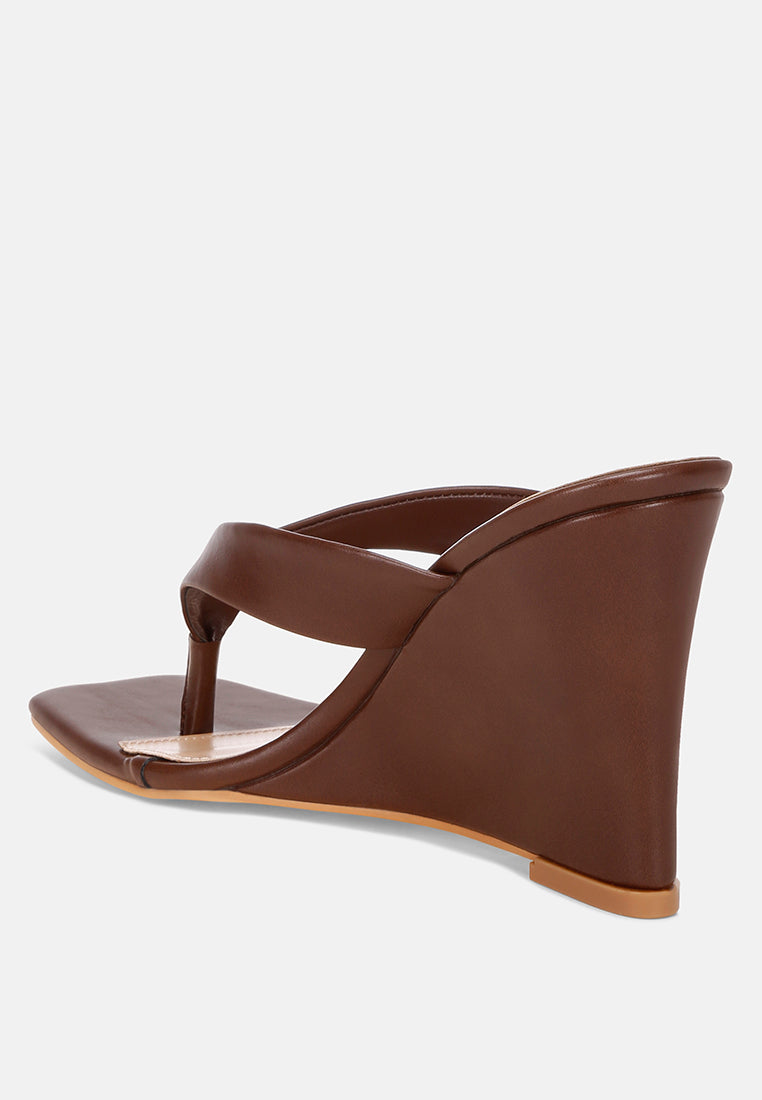 Amilta Square Toe Thong Heels