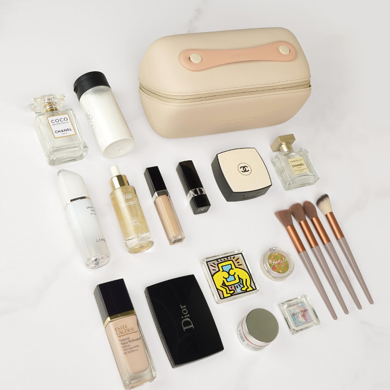 Fungoofun Time-Capsule Makeup Bag open