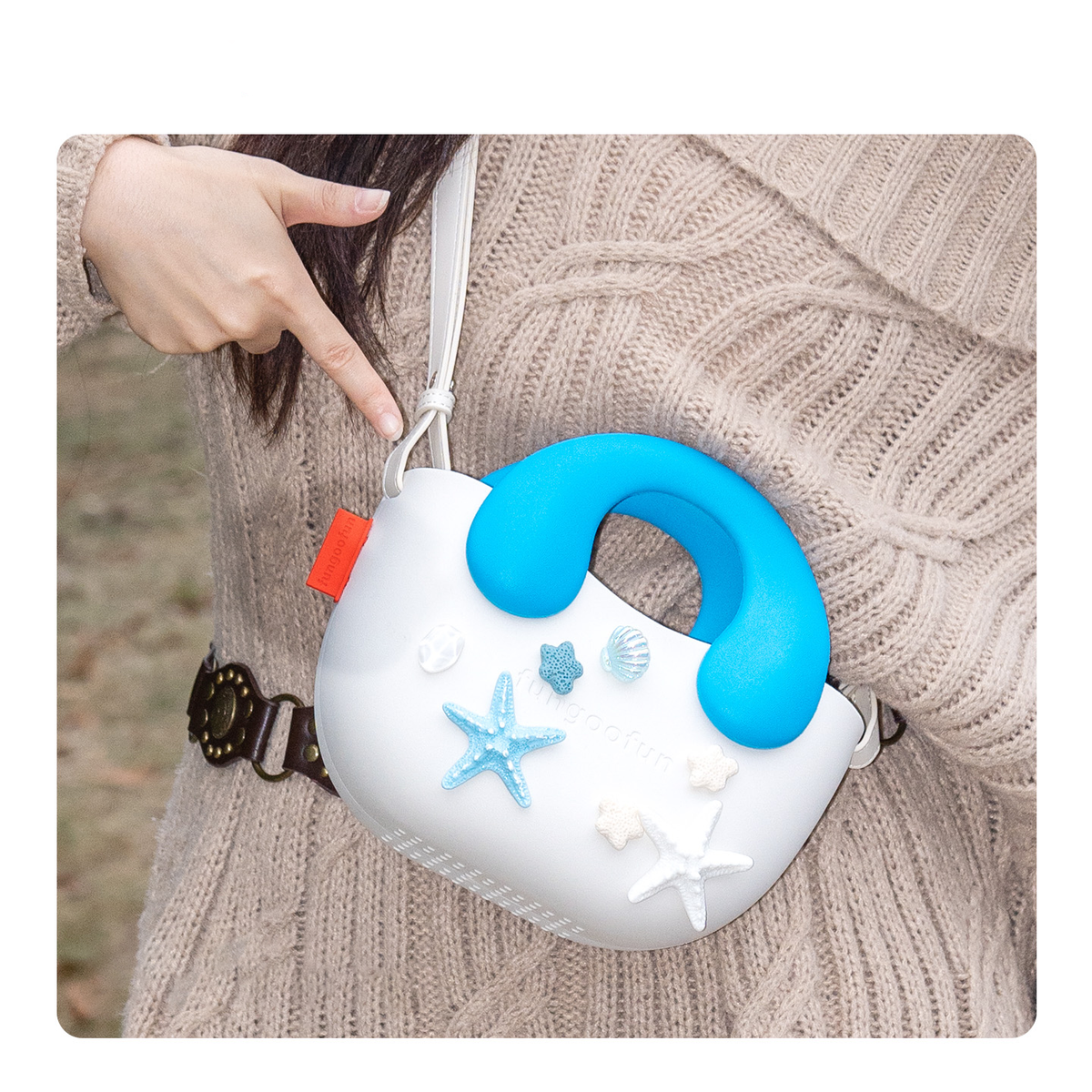 Fungoofun Phone Bag detail