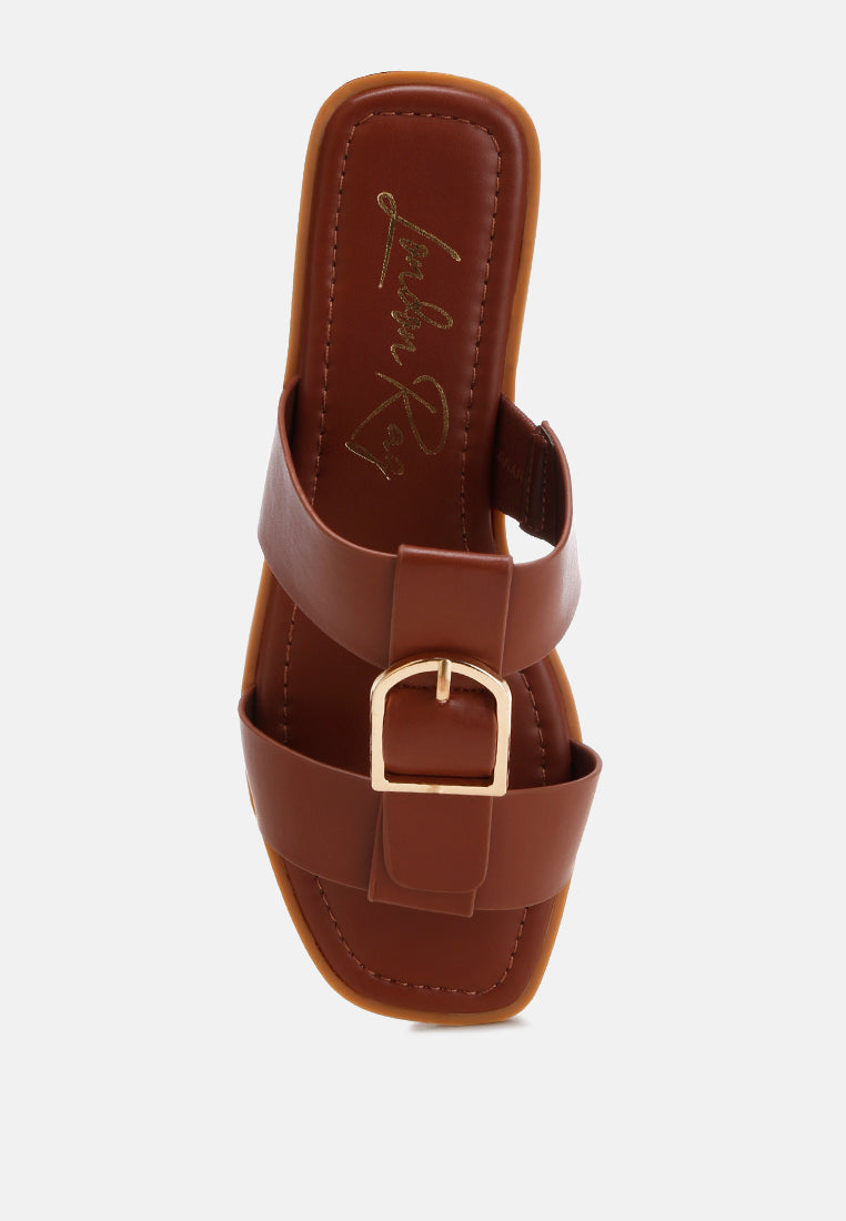 Hunab Gladiator Flat Slip Ons