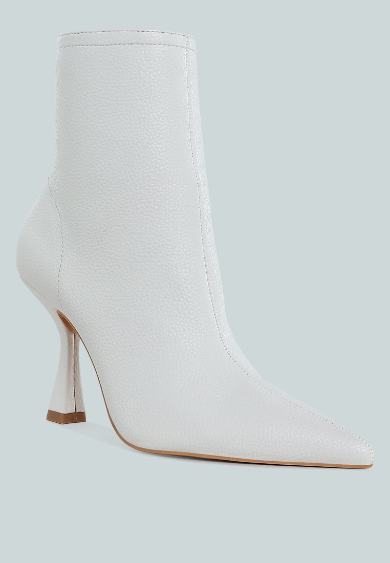 Pointed Toe Ankle Boots by MODE