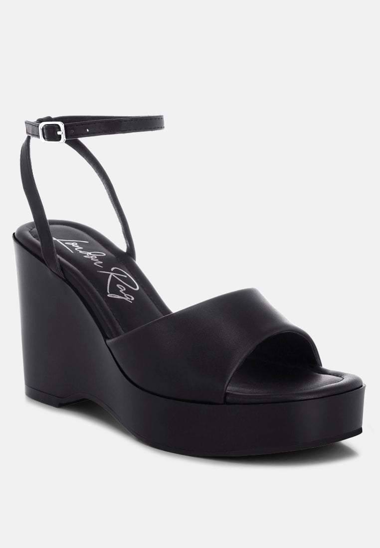 Sangria Solid Platform Faux Leather Wedges