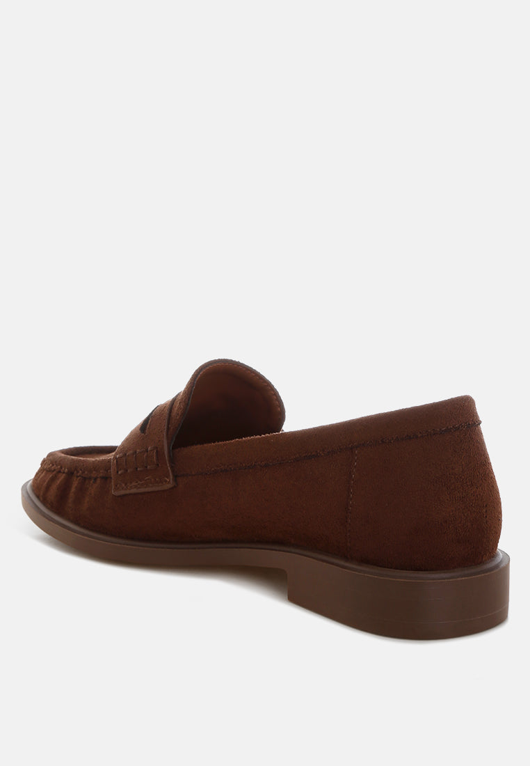 Stahla Round Toe Loafers