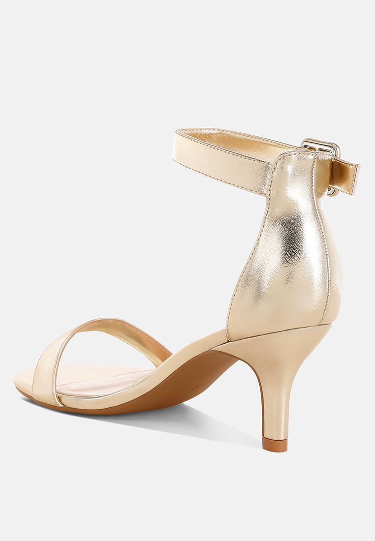 Yuti Glossy Kitten Heel Sandals