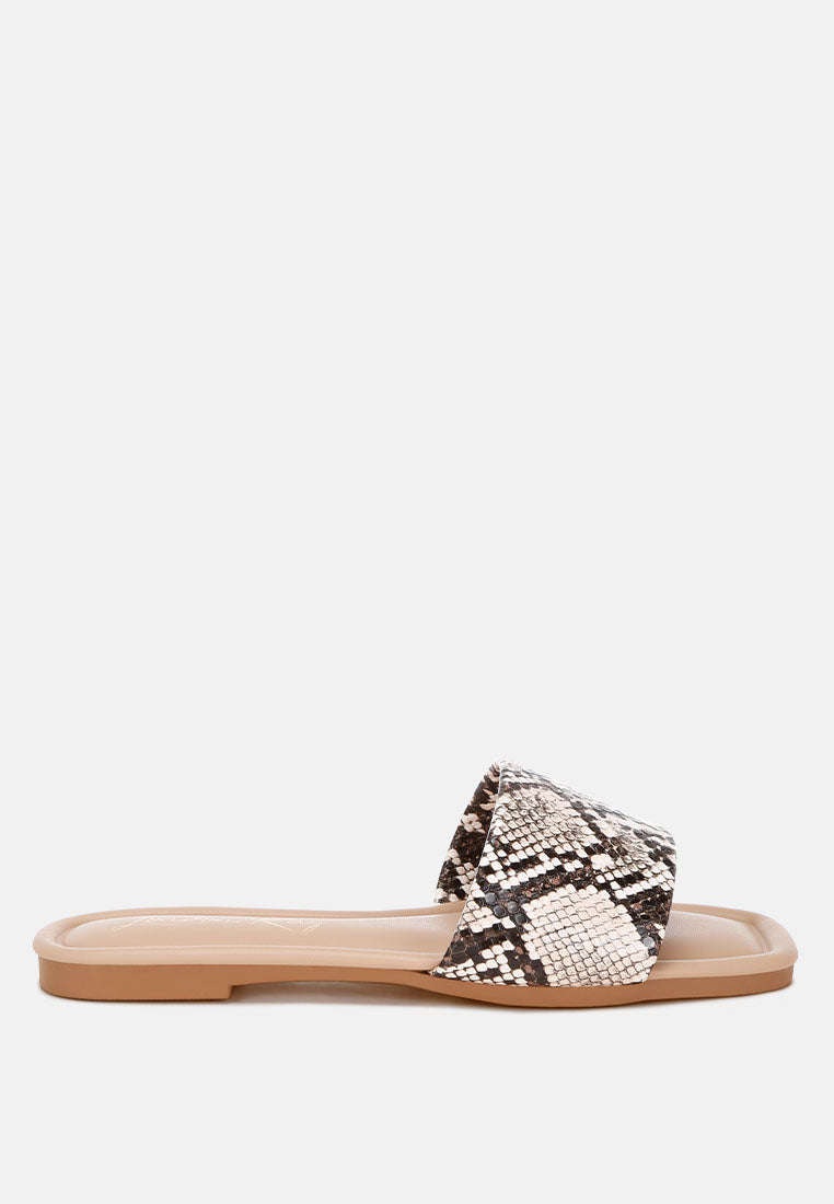 Zaltana Open Square Toe Flats