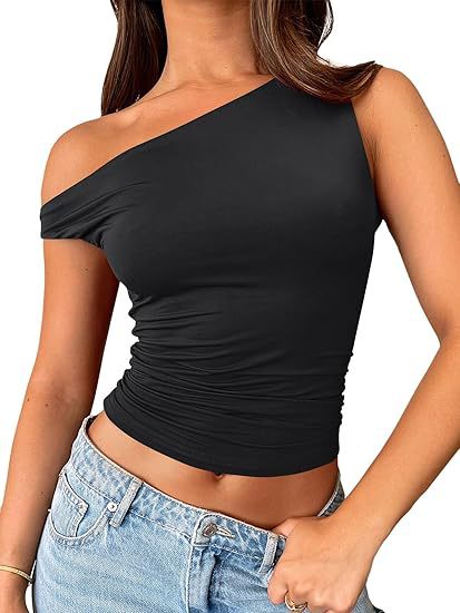 Off-Shoulder Asymmetric Fitted Top