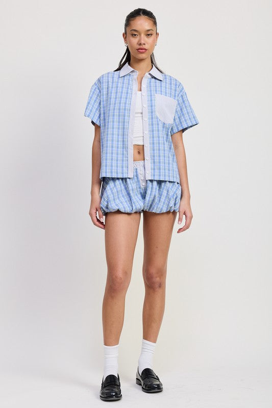 Mix Media Oversized Shirt Green - detail close-up
