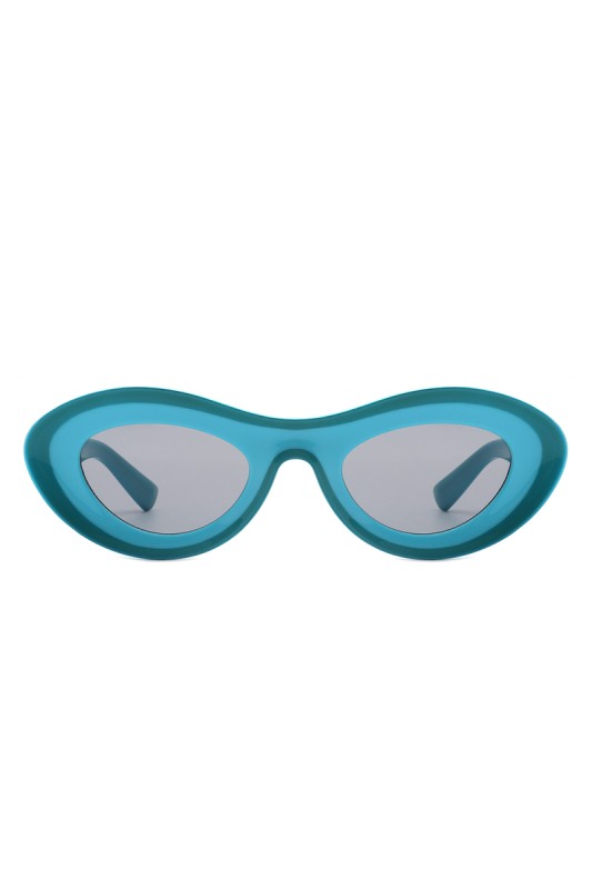 Retro Oval Bold Futuristic Sunglasses - lifestyle shot